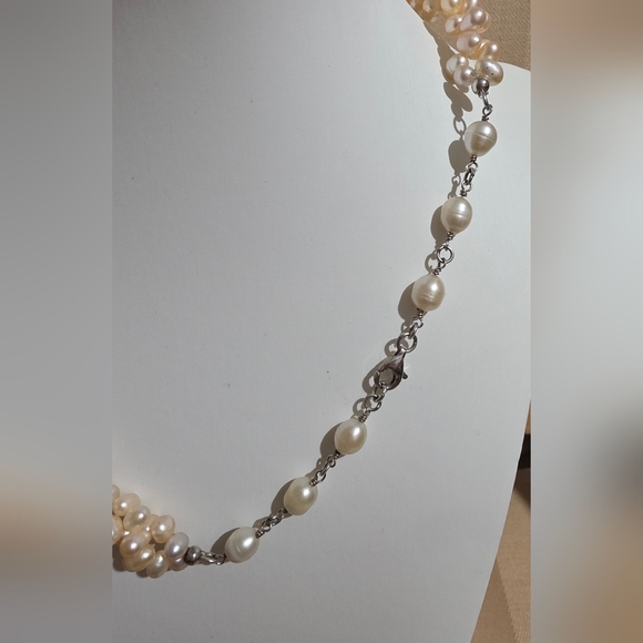 Genuine Baroque Pearls With A Silver 925 Lobster Claw Clasp 16 In - Picture 2 of 6